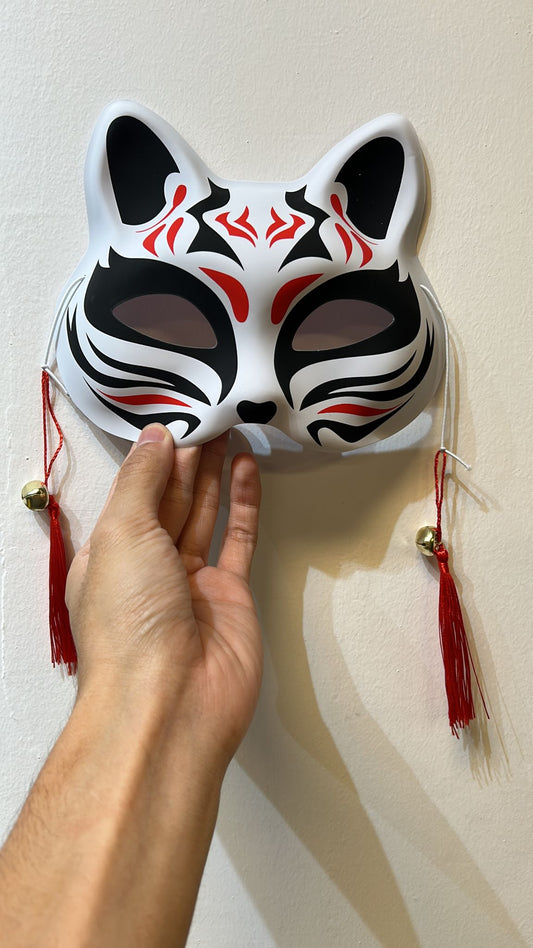 Half Face Kabuki Kitsune Mask (Black)