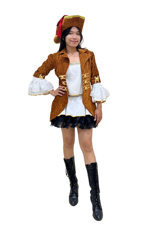 Pirate Female P01